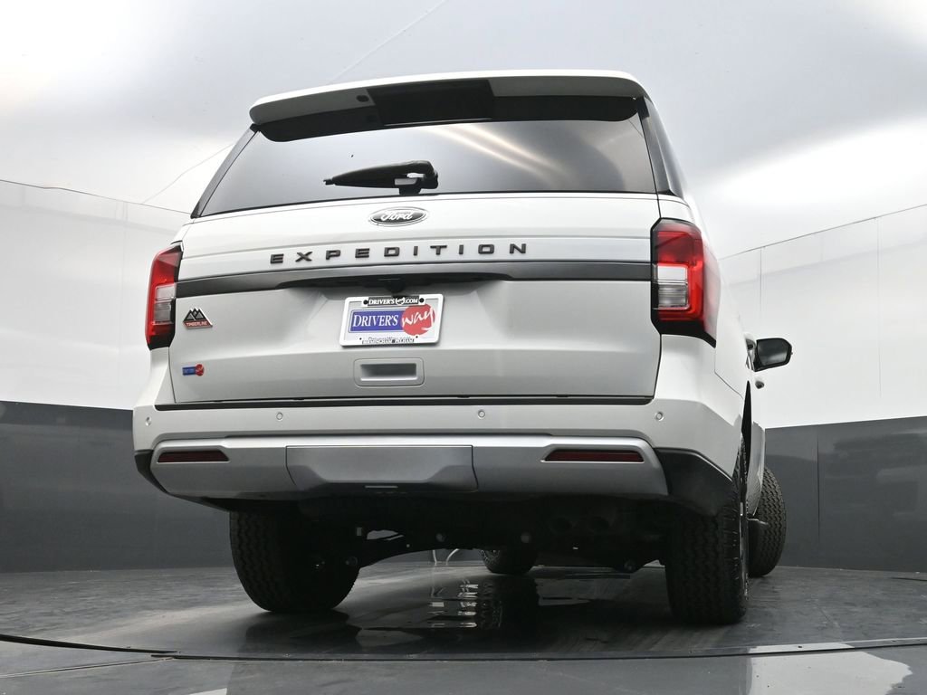 Used 2023 Ford Expedition Timberline image 31