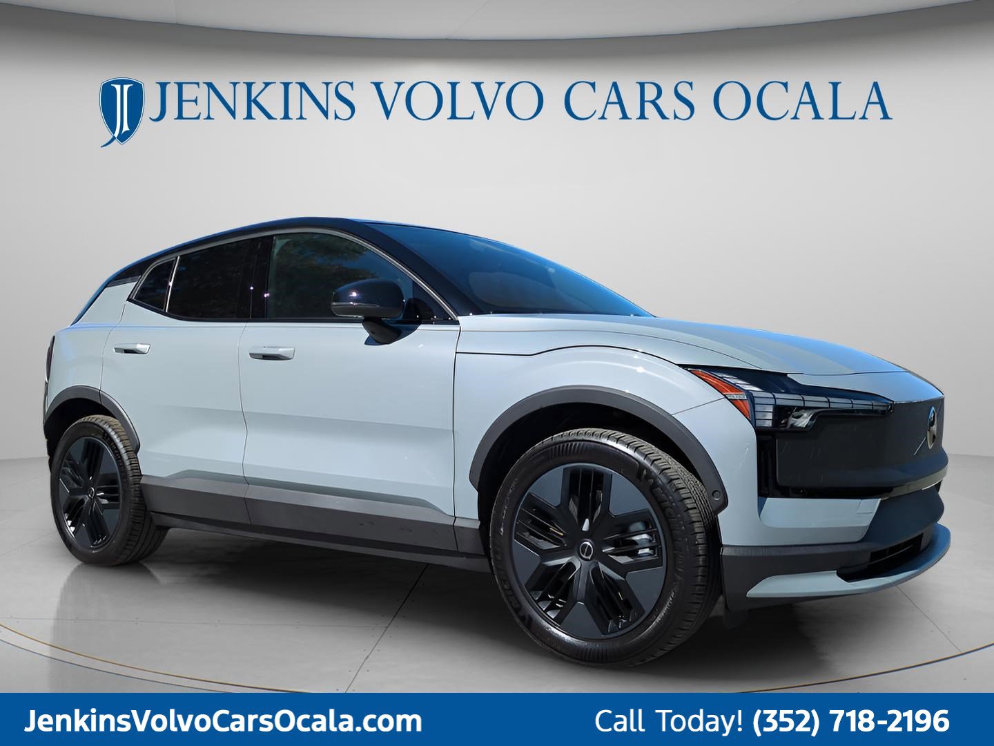 New 2026 Volvo EX30 Cross Country Ultra image 1