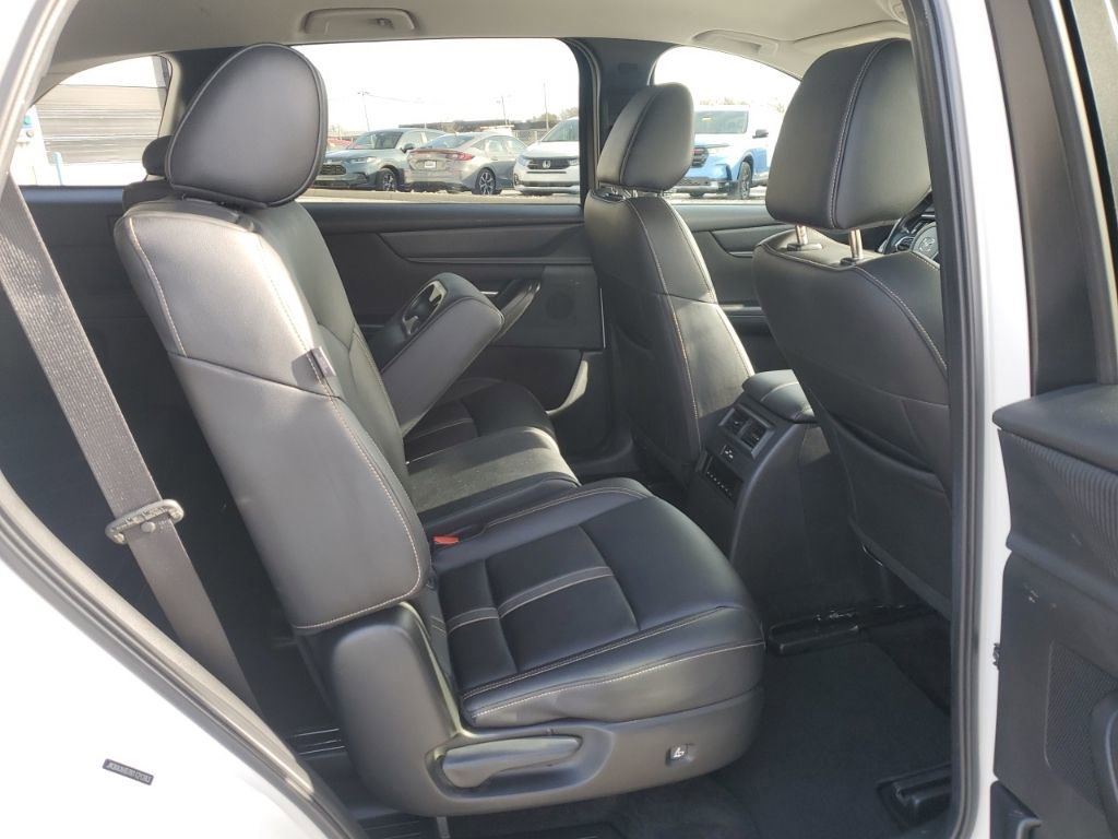 Used 2024 MAZDA CX-90 3.3 Turbo w/ Select Package image 31