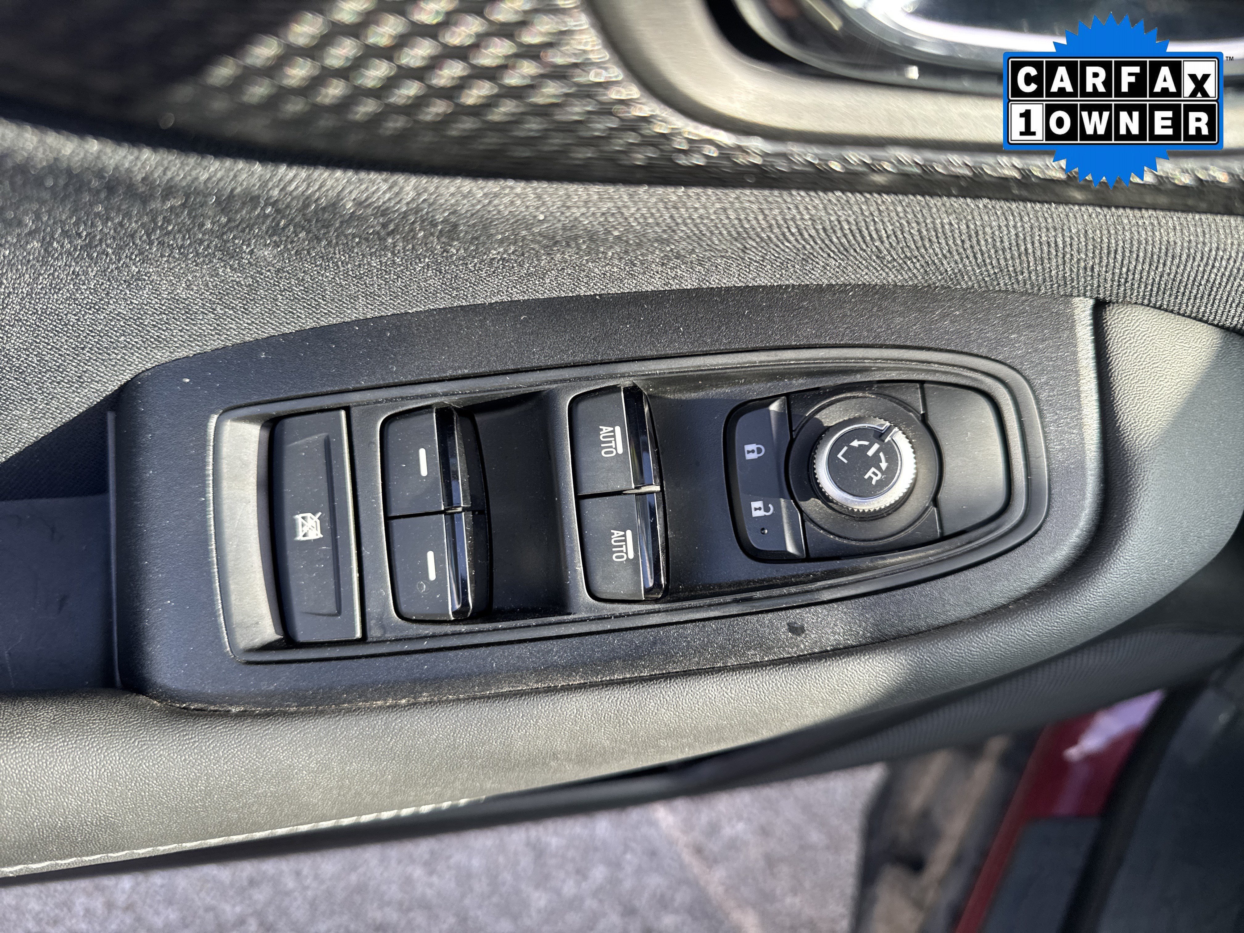 Used 2025 Subaru Outback Premium w/ Popular Package #1A AWD/4WD image 8