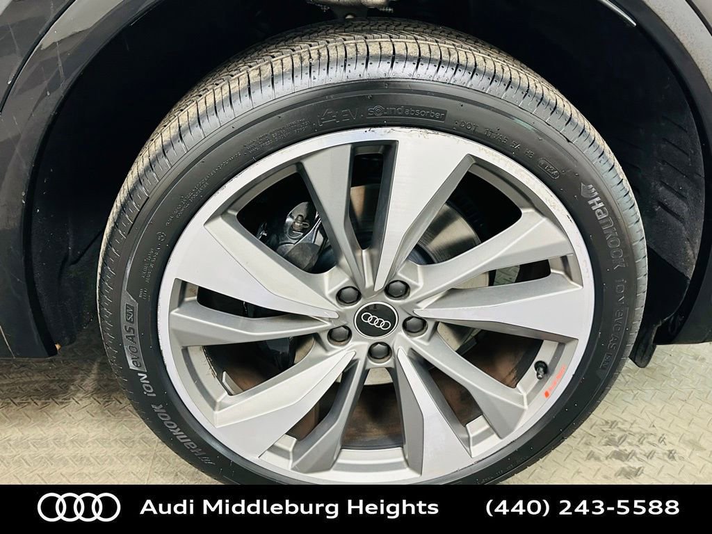 Certified 2023 Audi SQ5 Premium Plus w/ Premium Plus Package image 36