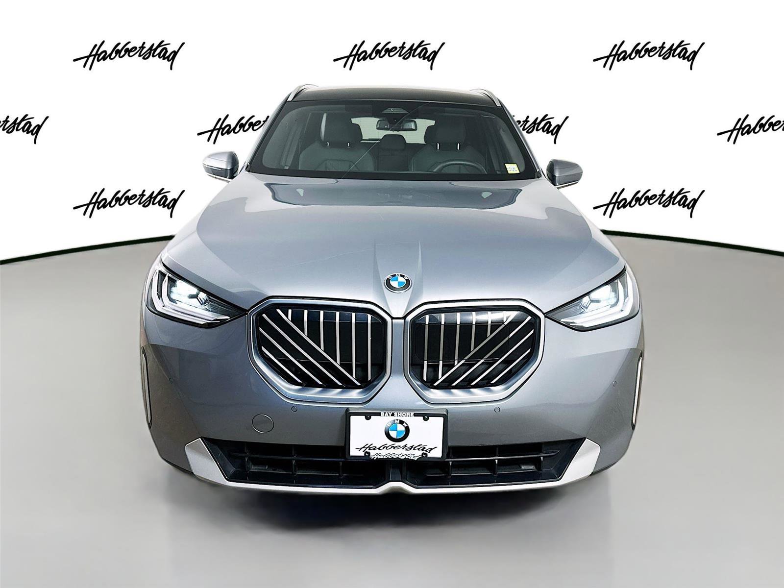 Used 2025 BMW X3 xDrive30i w/ Convenience Package image 2