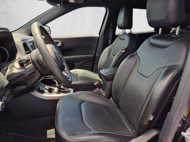 Used 2021 Jeep Compass Latitude w/ Sun and Sound Group AWD/4WD image 17