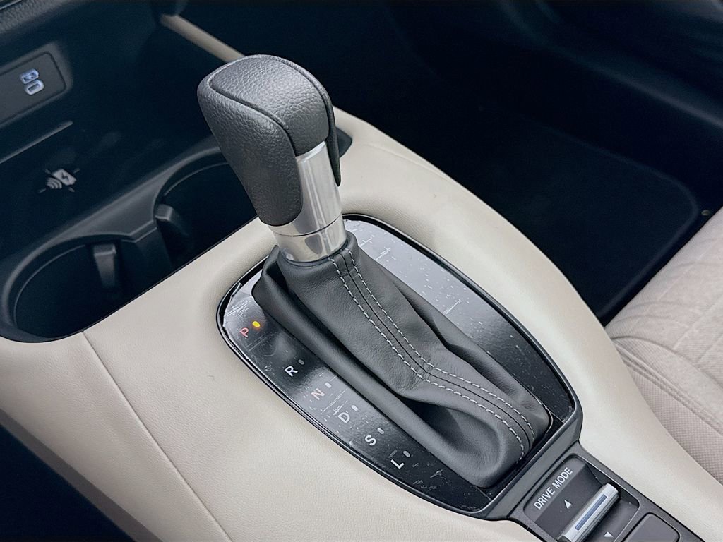 New 2026 Honda HR-V LX image 17