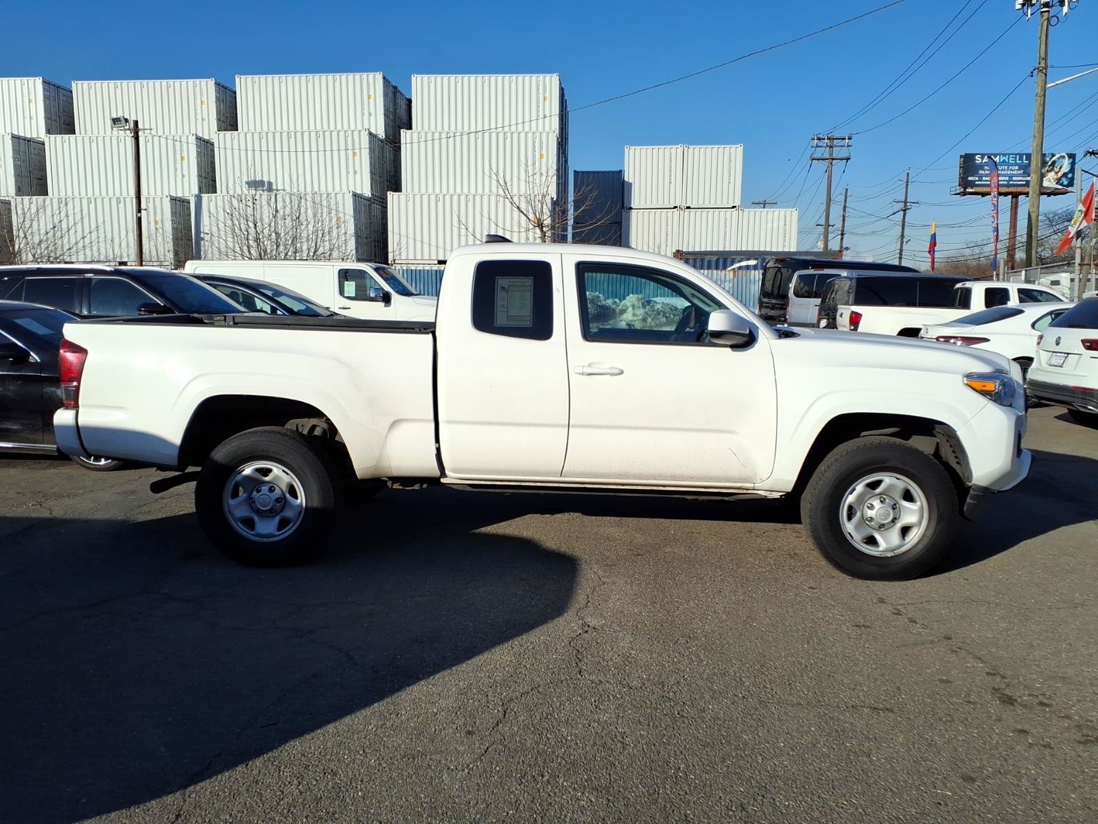 Used 2021 Toyota Tacoma SR RWD image 8