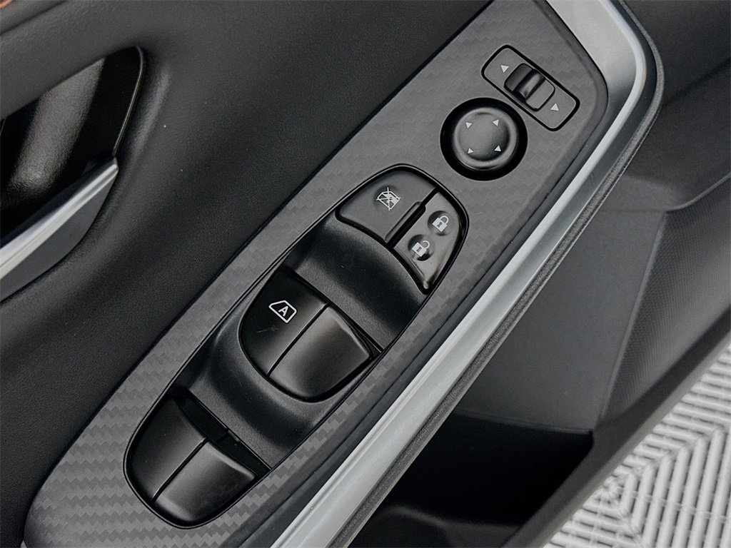 Used 2022 Nissan Sentra SR w/ Trunk Package image 19