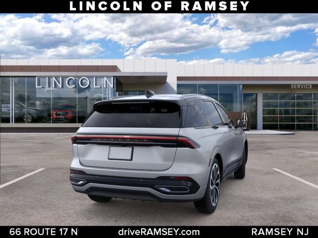 New 2026 Lincoln Nautilus Reserve AWD/4WD image 9