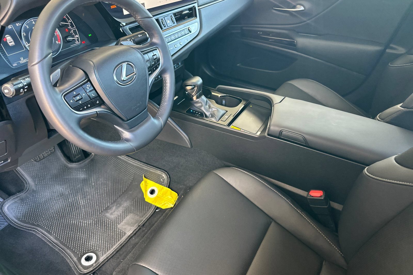 Certified 2024 Lexus ES 350 w/ Premium Package FWD image 7