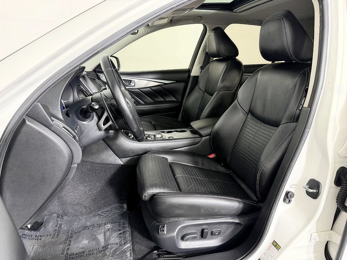 Used 2015 INFINITI Q50 w/ Navigation Package RWD image 32