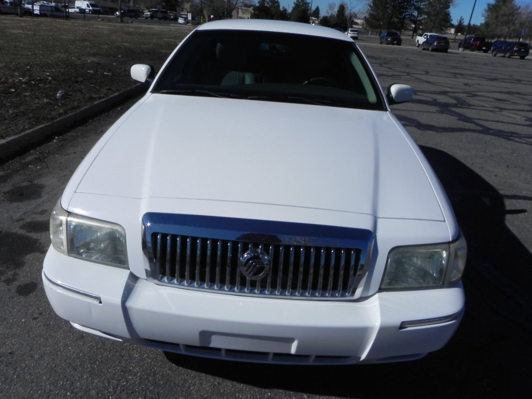 Used 2011 Mercury Grand Marquis LS image 6