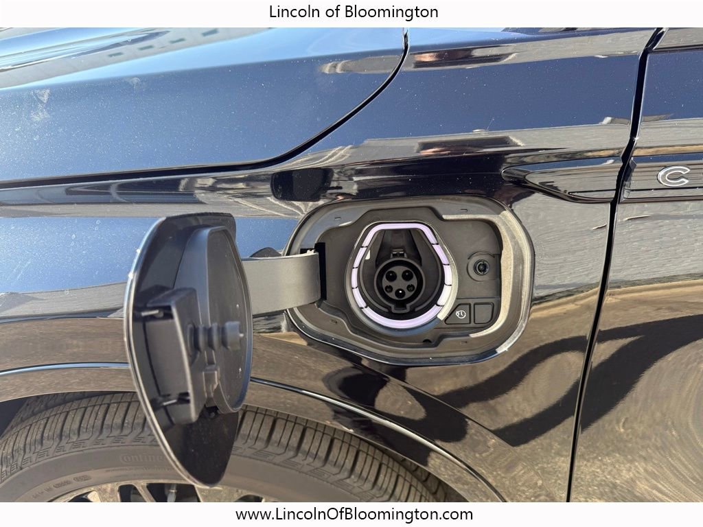 New 2025 Lincoln Corsair Grand Touring w/ Equipment Group 302A image 18