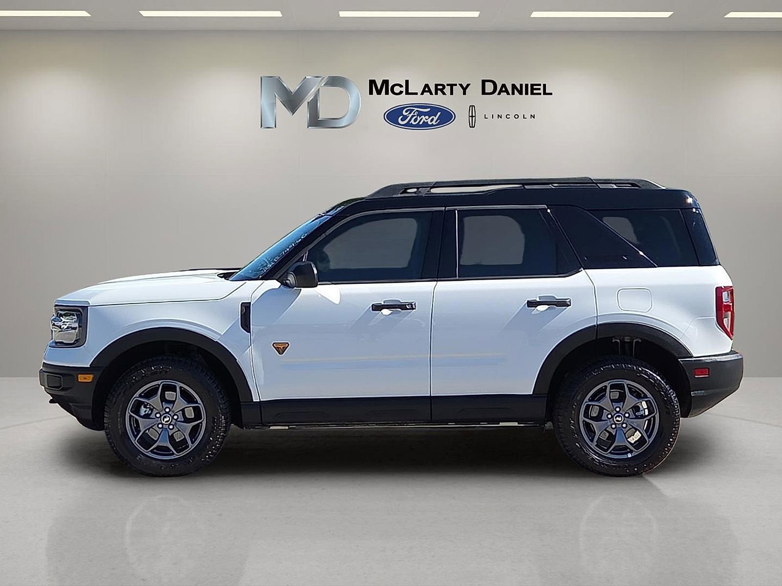Used 2024 Ford Bronco Sport Badlands AWD/4WD image 3