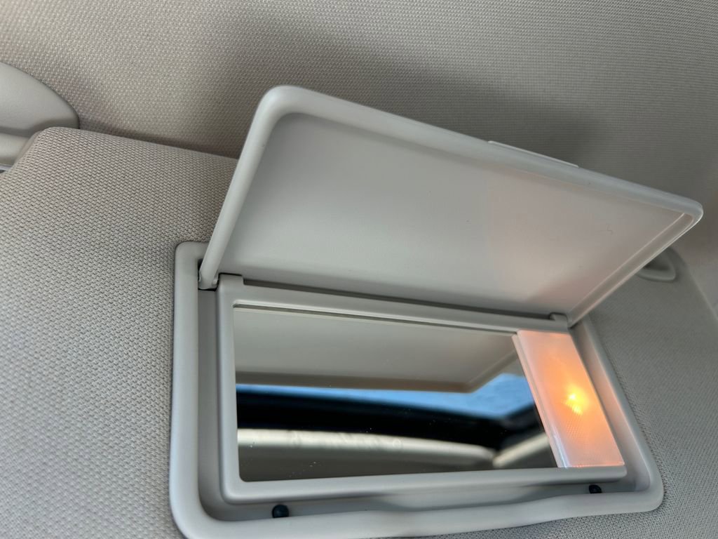 Used 2023 Honda Civic EX image 29