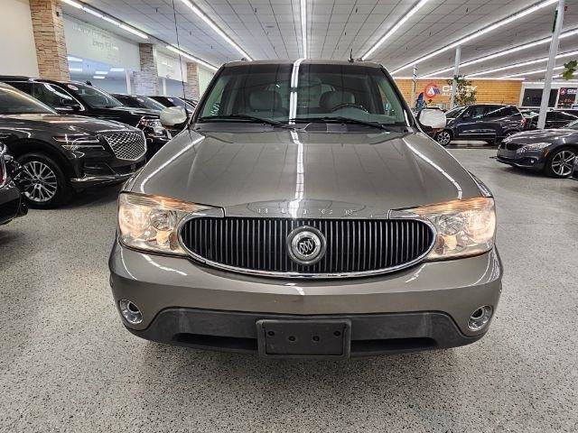 Used 2005 Buick Rainier CXL w/ Luxury Package AWD/4WD image 2