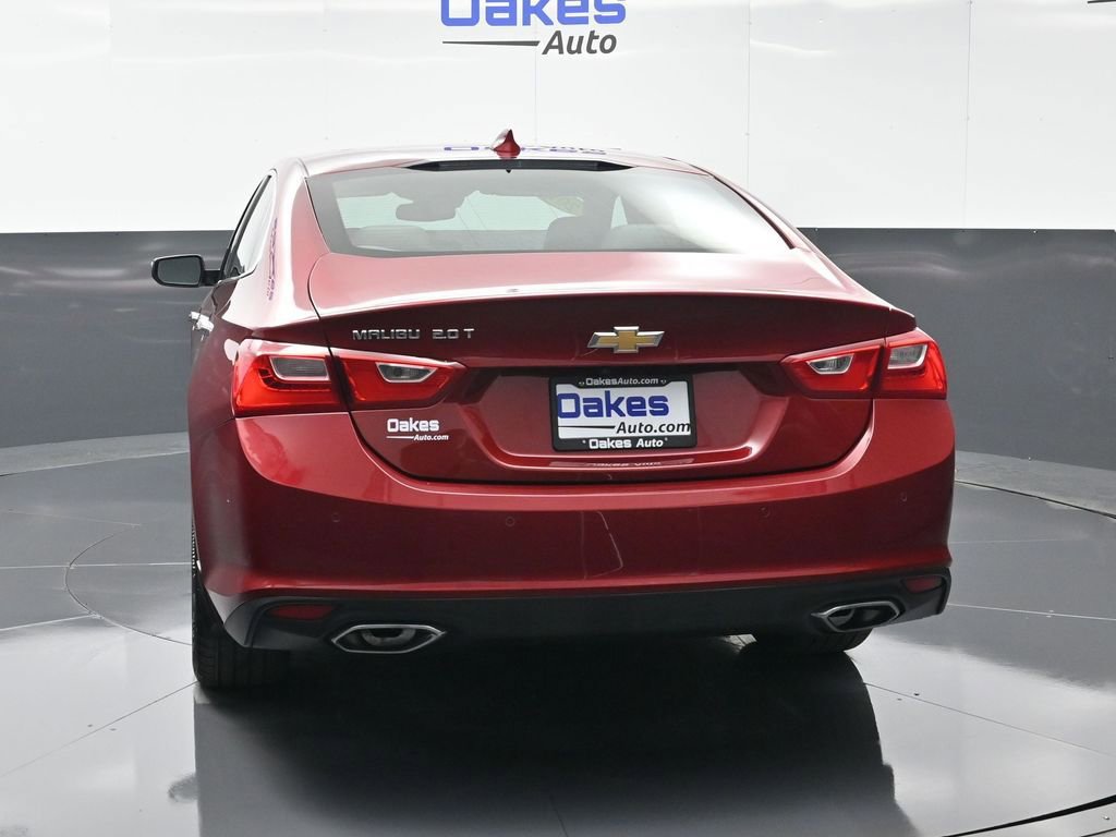 Used 2018 Chevrolet Malibu Premier w/ Premier Sun and Wheel Package image 7