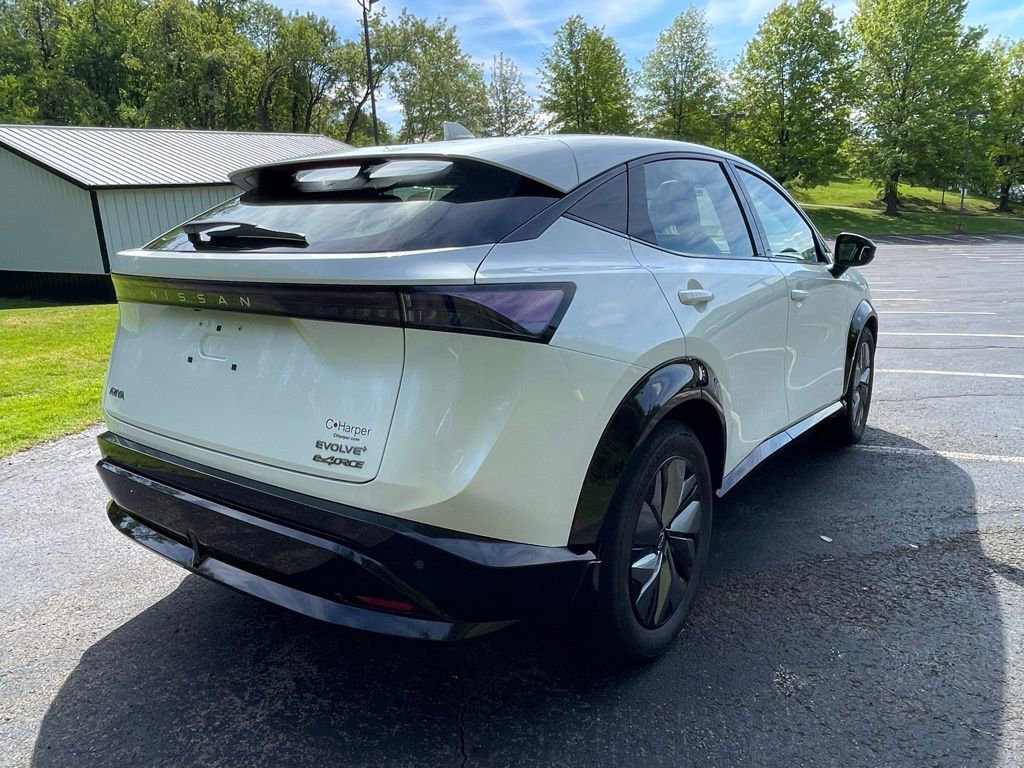 Used 2024 Nissan Ariya AWD image 3
