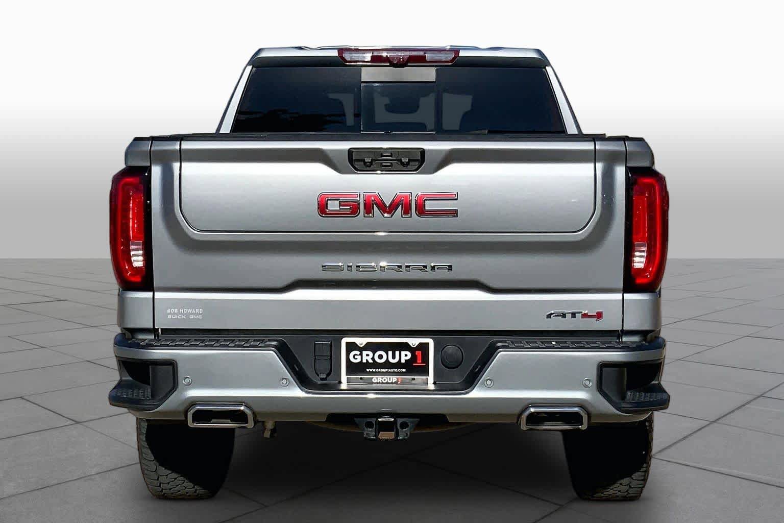 Used 2023 GMC Sierra 1500 AT4 w/ Technology Package AWD/4WD image 5