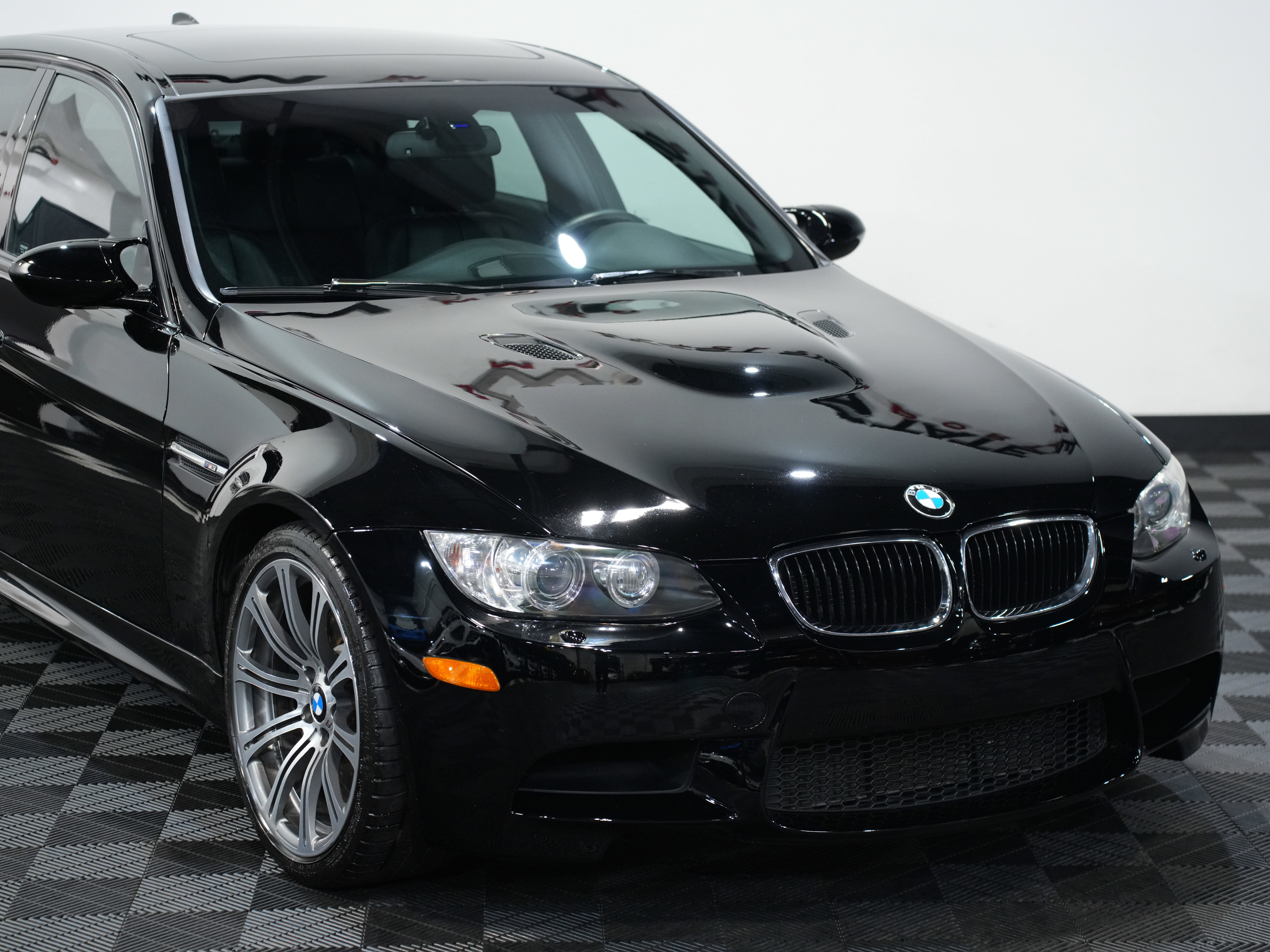 Used 2011 BMW M3 Sedan image 9