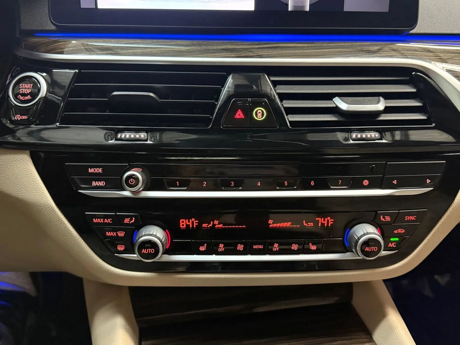 Used 2021 BMW 530i w/ Convenience Package RWD image 32