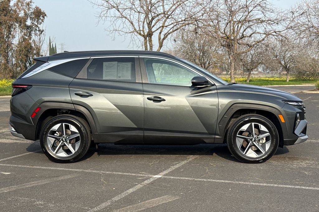 Used 2025 Hyundai Tucson SEL image 3