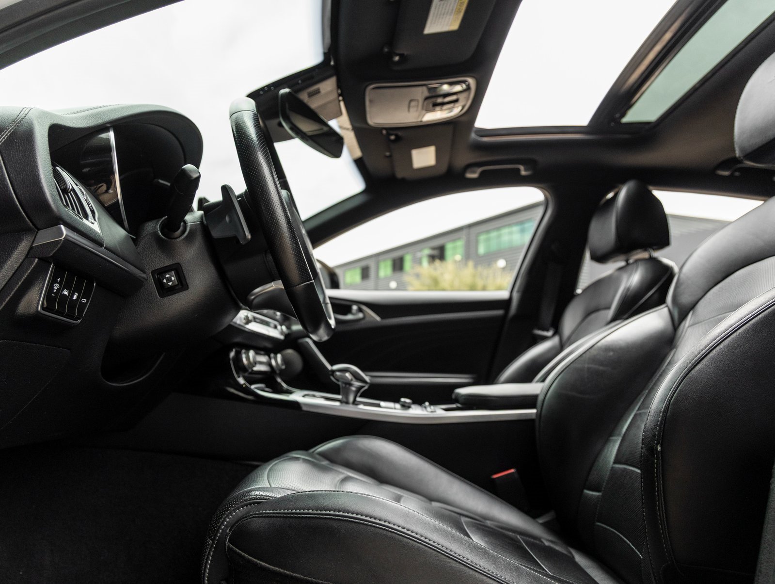 Used 2022 Kia Stinger GT2 image 22