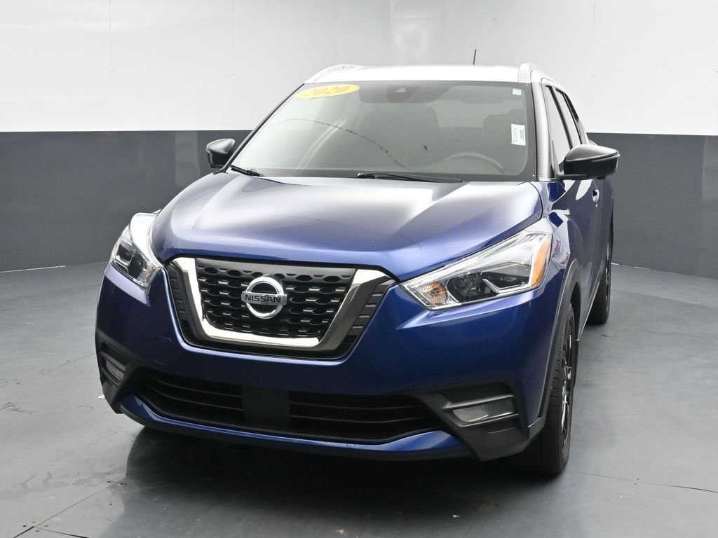 Used 2020 Nissan Kicks SR w/ SR Premium Package FWD image 4