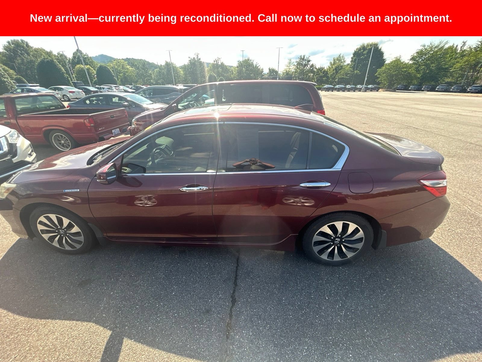 Used 2017 Honda Accord Touring image 14