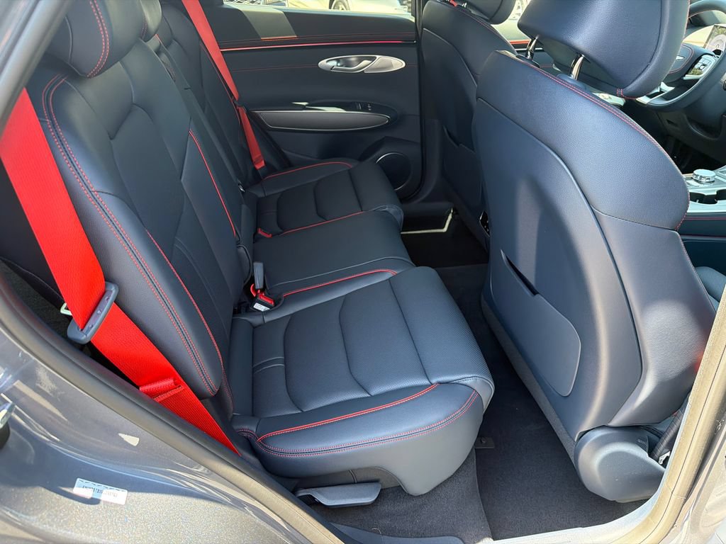 New 2027 Genesis GV70 2.5T Sport Prestige AWD/4WD image 17
