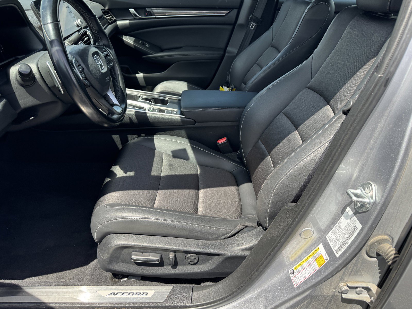 Used 2022 Honda Accord Sport image 18