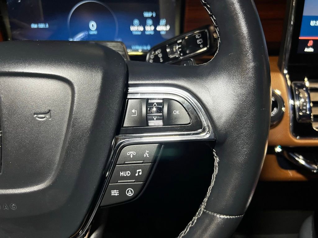 Used 2023 Lincoln Navigator Reserve image 27