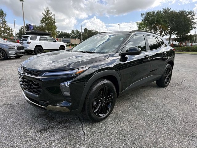 Used 2025 Chevrolet Trax ACTIV w/ Sunroof Package image 7