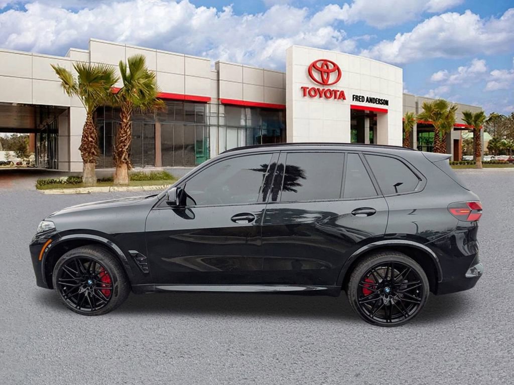 Used 2025 BMW X5 M Competition w/ Executive Package image 7