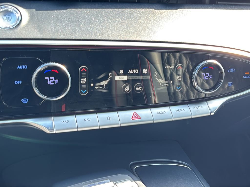 Used 2024 Genesis GV70 3.5T Sport w/ Sport Advanced Package image 33