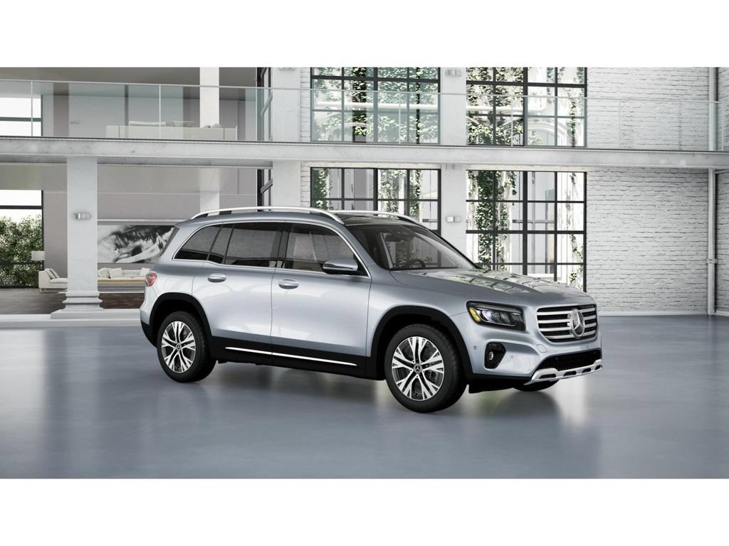 Used 2026 Mercedes-Benz GLB 250 4MATIC image 12