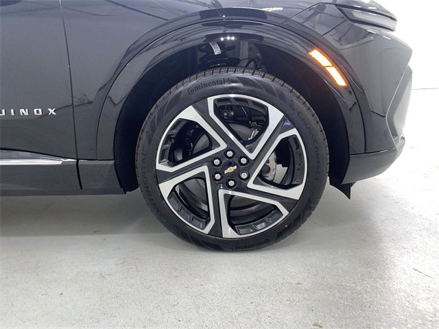 New 2026 Chevrolet Equinox EV LT image 14