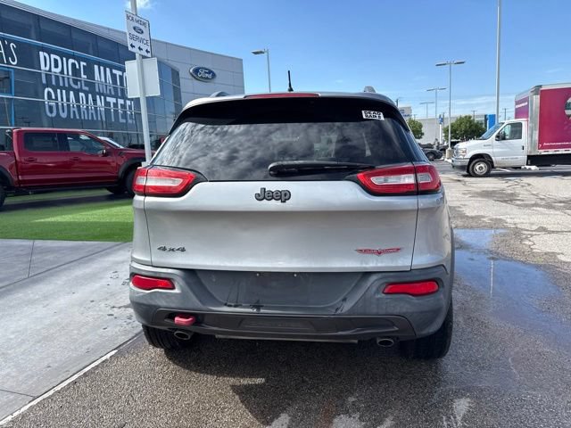 Used 2014 Jeep Cherokee Trailhawk AWD/4WD image 6