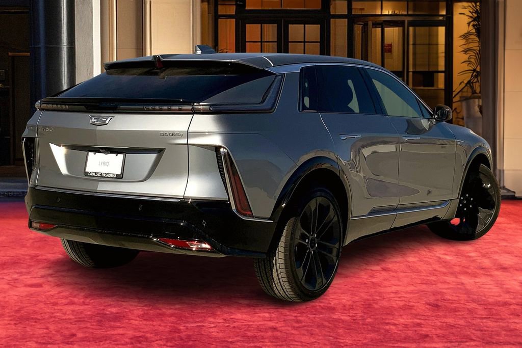 New 2025 Cadillac Lyriq Luxury image 6