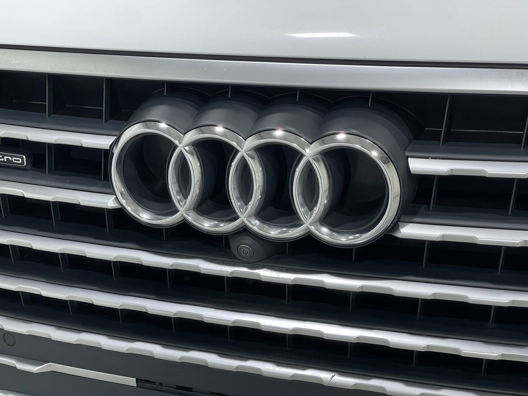 Used 2018 Audi Q7 3.0T Prestige w/ Prestige Package image 42