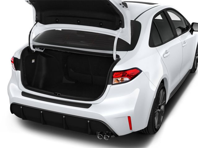 Used 2025 Toyota Corolla XLE FWD image 7