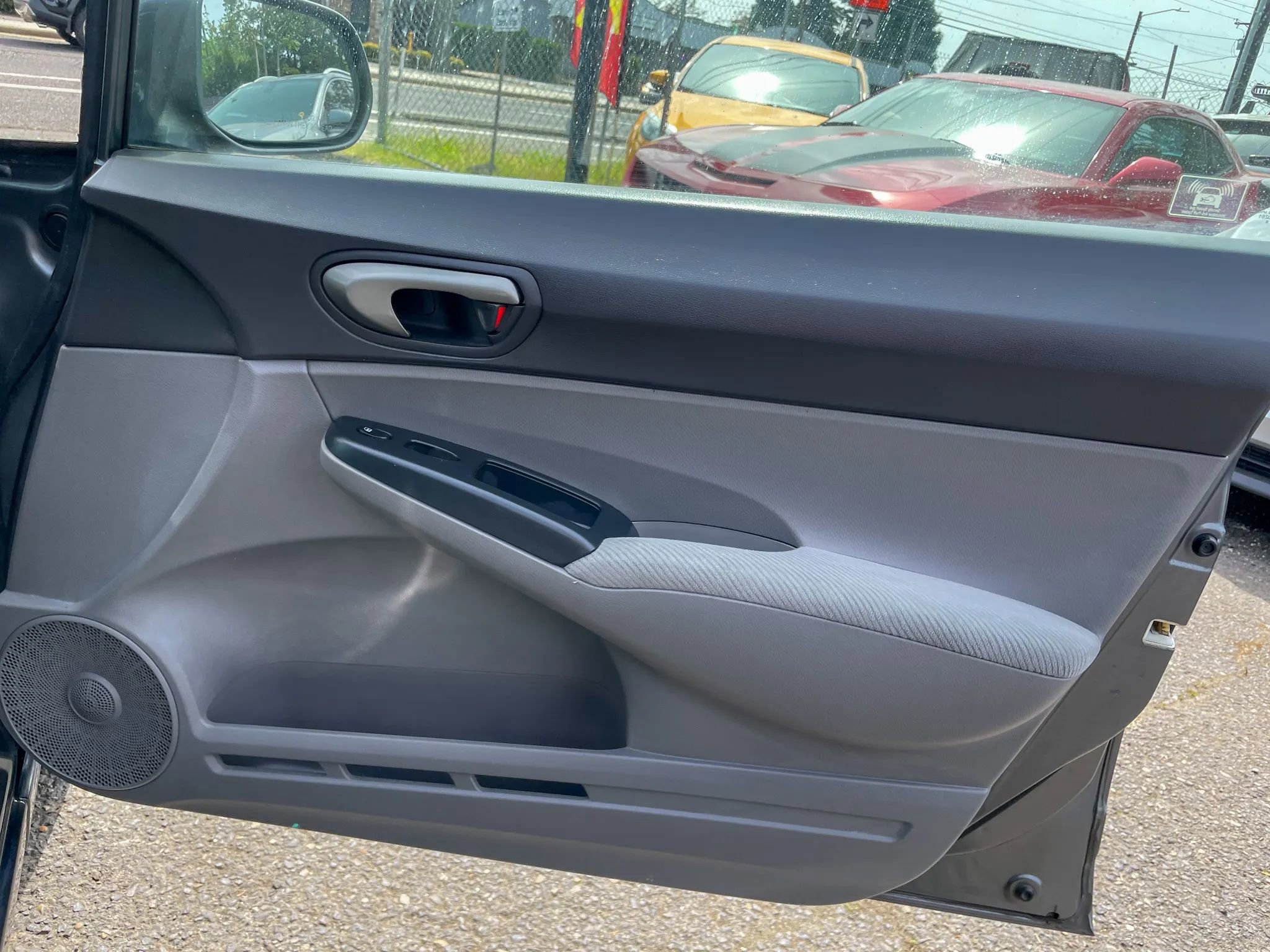 Used 2010 Honda Civic LX image 27
