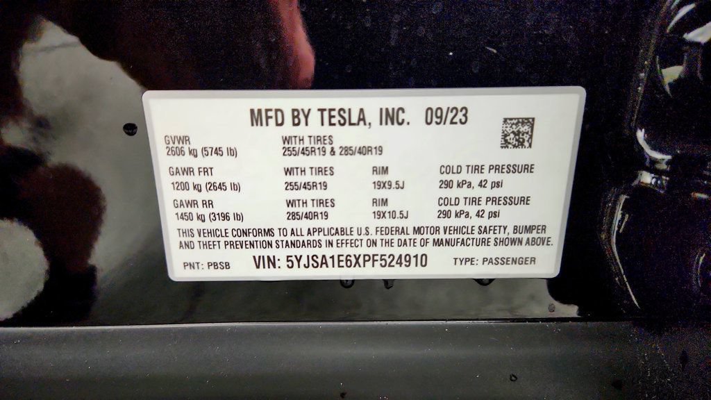 Used 2023 Tesla Model S Plaid AWD/4WD image 25