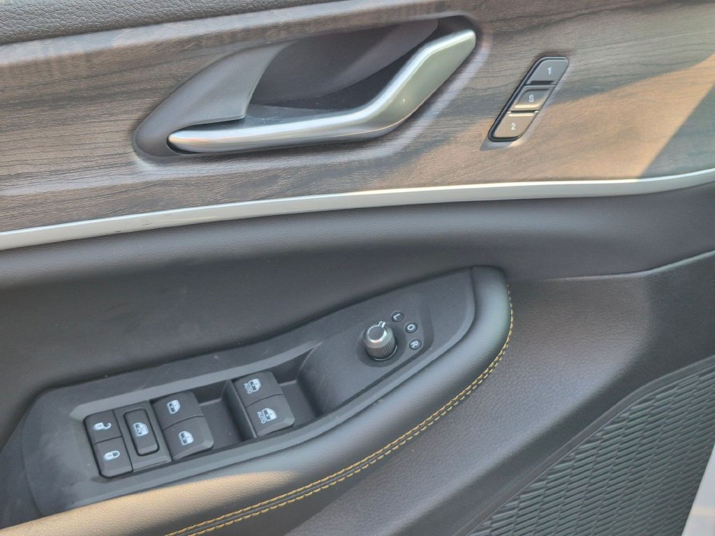 New 2026 Jeep Grand Cherokee Limited AWD/4WD image 10