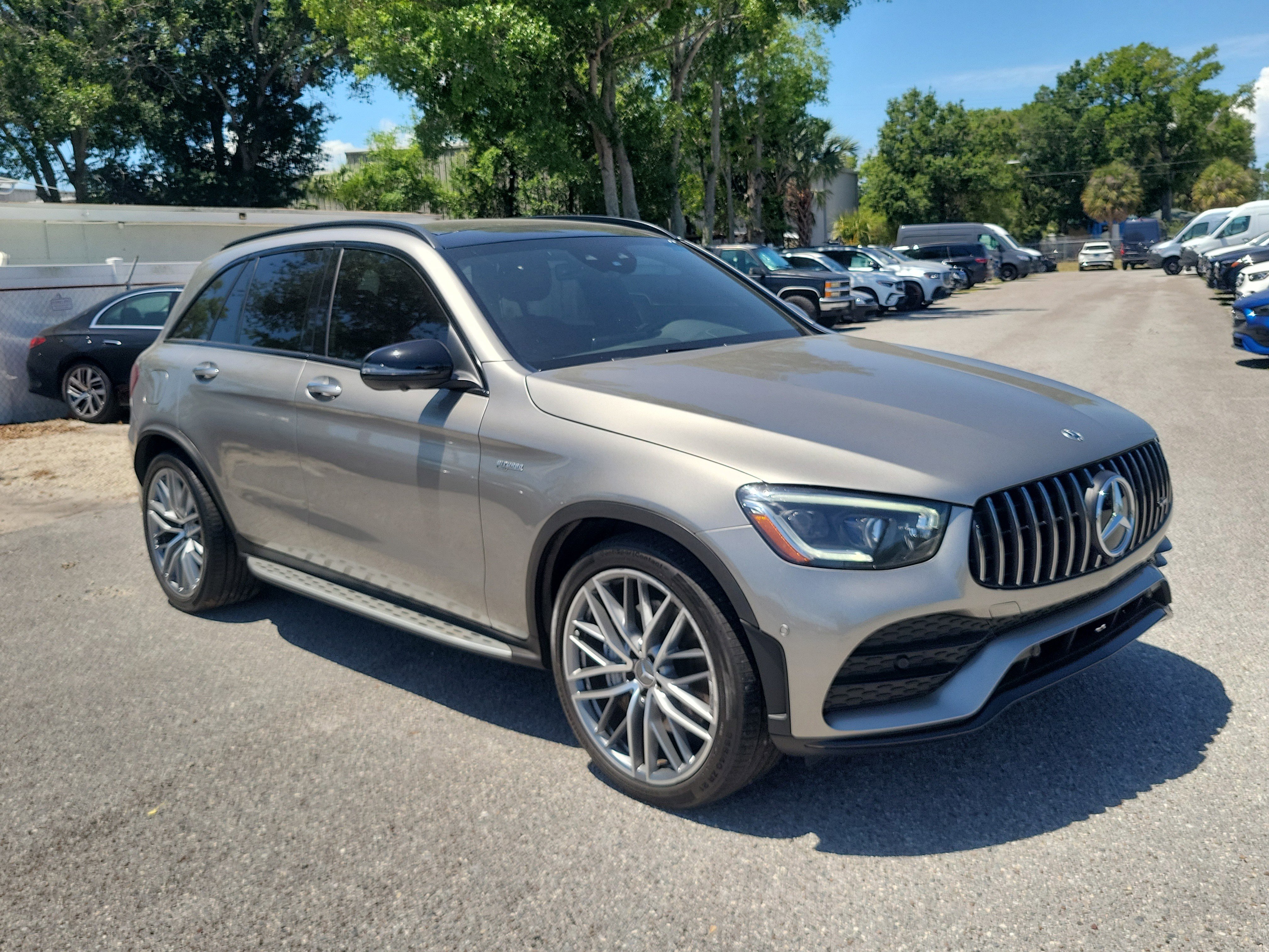 Used 2022 Mercedes-Benz GLC 43 AMG 4MATIC image 2