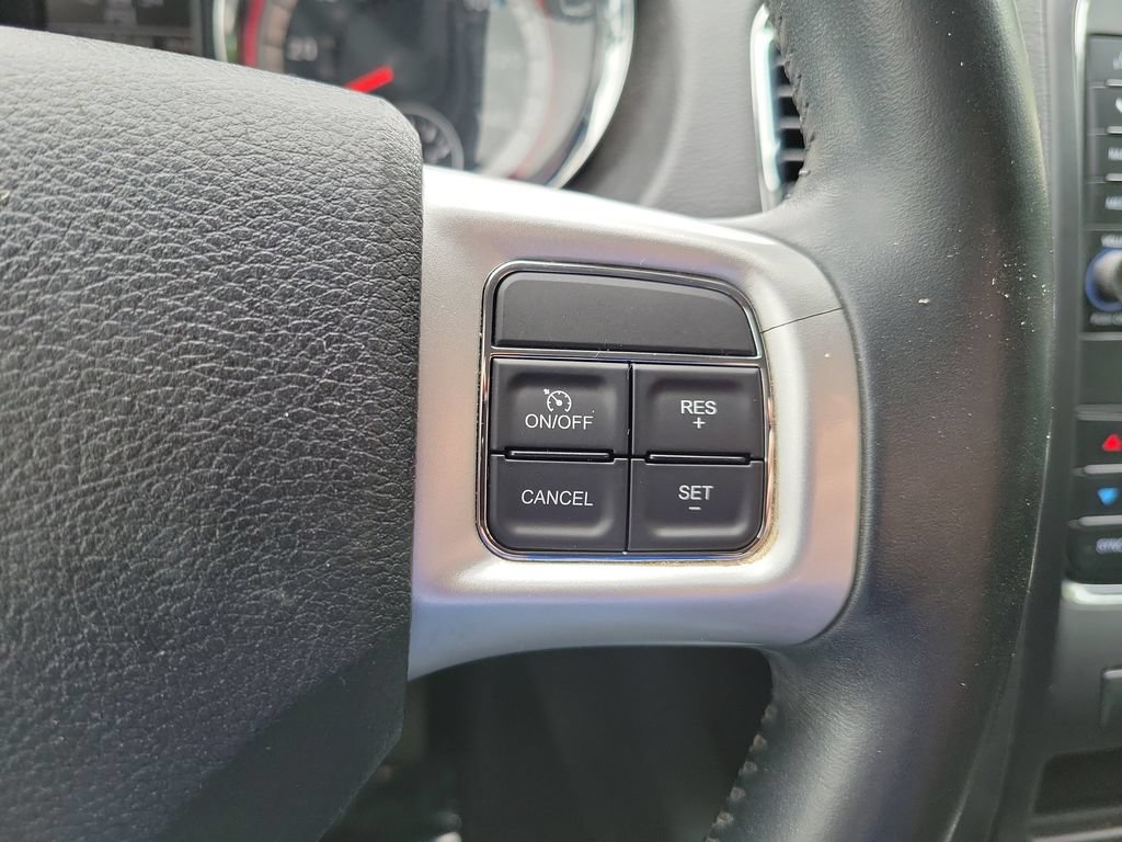 Used 2013 Dodge Durango Crew RWD image 27
