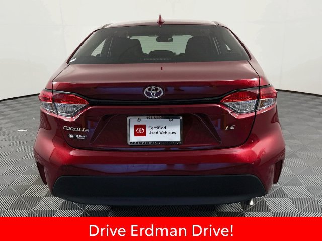 Certified 2026 Toyota Corolla LE FWD image 21