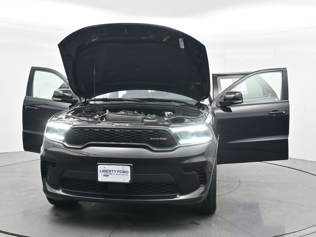 Used 2024 Dodge Durango GT image 43