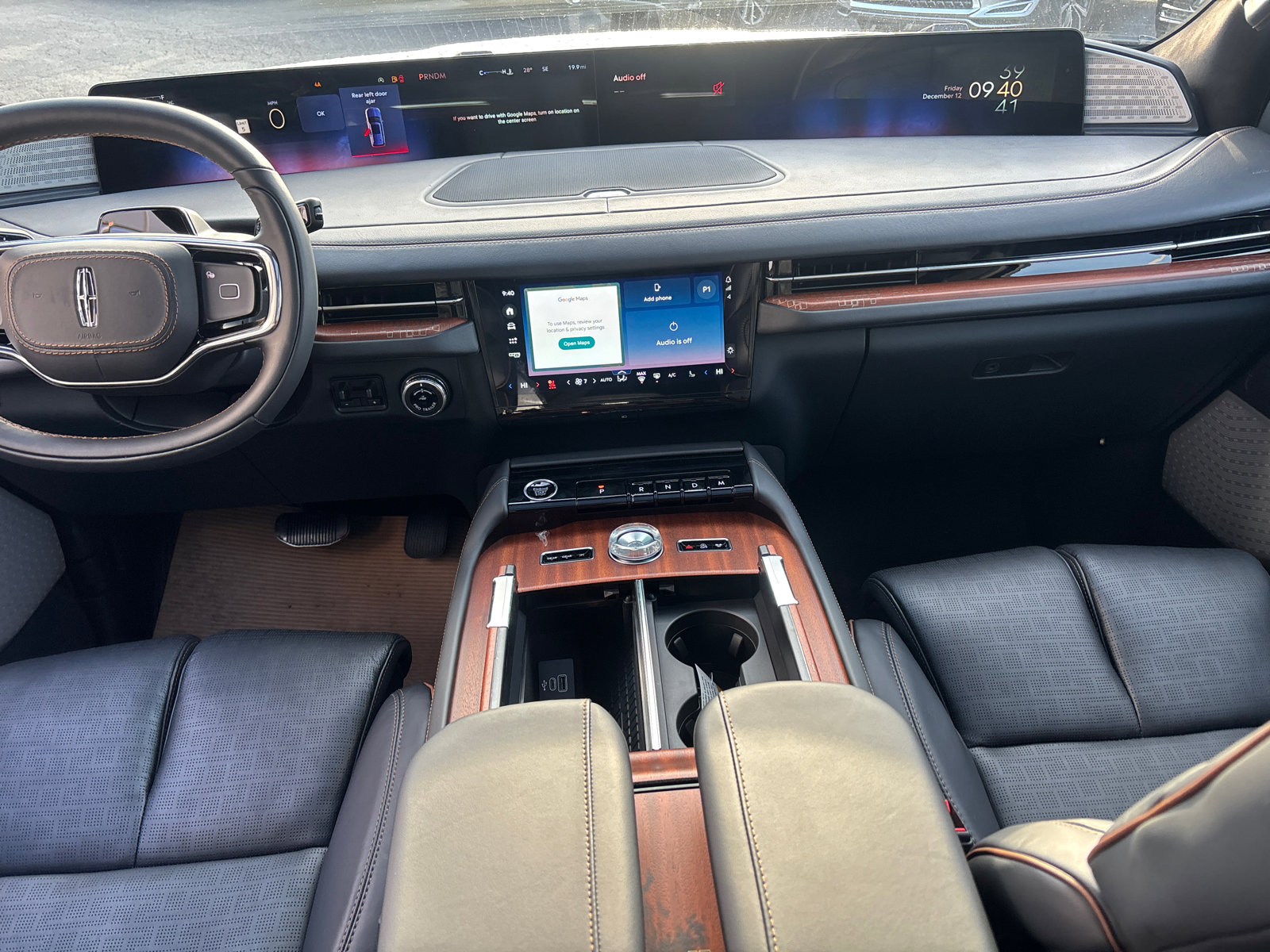 New 2026 Lincoln Navigator L Black Label image 30