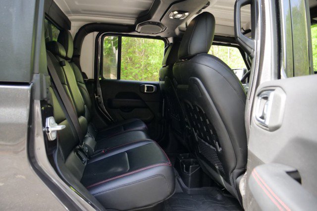 Used 2023 Jeep Gladiator Rubicon w/ LED Lighting Group image 37