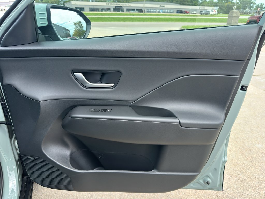 New 2026 Hyundai Kona Limited FWD image 31