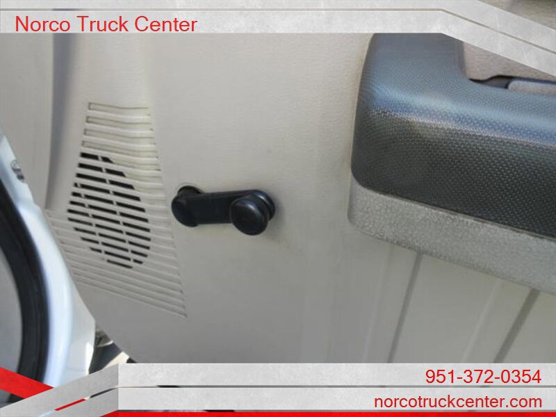 Used 2008 Ford F450 2WD Regular Cab Super Duty image 14